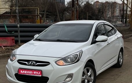 Hyundai Accent IV, 2012 год, 990 000 рублей, 1 фотография