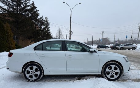 Volkswagen Jetta VI, 2016 год, 1 250 000 рублей, 6 фотография