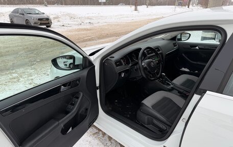 Volkswagen Jetta VI, 2016 год, 1 250 000 рублей, 11 фотография