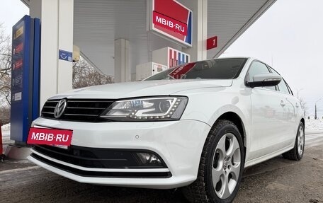 Volkswagen Jetta VI, 2016 год, 1 250 000 рублей, 26 фотография