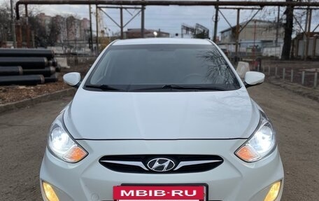 Hyundai Accent IV, 2012 год, 990 000 рублей, 6 фотография