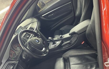 BMW 3 серия, 2017 год, 2 400 000 рублей, 4 фотография