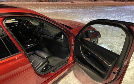 BMW 3 серия, 2017 год, 2 400 000 рублей, 12 фотография