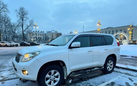 Toyota Land Cruiser Prado 150 рестайлинг 2, 2012 год, 2 299 000 рублей, 6 фотография
