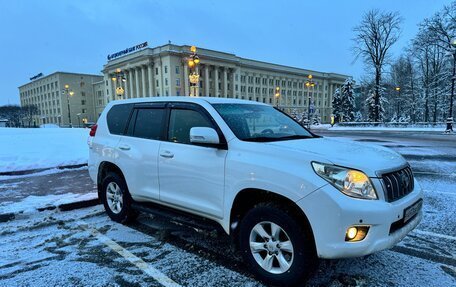 Toyota Land Cruiser Prado 150 рестайлинг 2, 2012 год, 2 299 000 рублей, 2 фотография