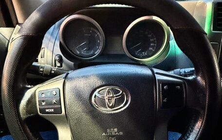 Toyota Land Cruiser Prado 150 рестайлинг 2, 2012 год, 2 299 000 рублей, 13 фотография