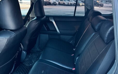 Toyota Land Cruiser Prado 150 рестайлинг 2, 2012 год, 2 299 000 рублей, 11 фотография