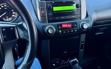 Toyota Land Cruiser Prado 150 рестайлинг 2, 2012 год, 2 299 000 рублей, 9 фотография