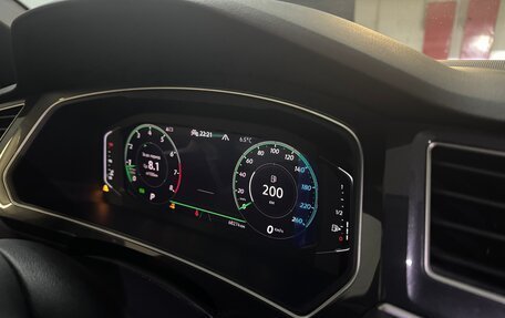 Volkswagen Tiguan II, 2021 год, 4 400 000 рублей, 16 фотография