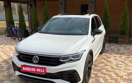 Volkswagen Tiguan II, 2021 год, 4 400 000 рублей, 31 фотография