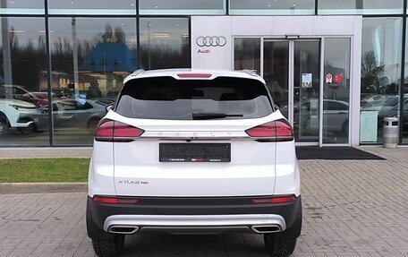 Geely Atlas, 2023 год, 2 020 000 рублей, 6 фотография