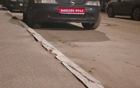 Opel Vectra B рестайлинг, 1996 год, 125 000 рублей, 1 фотография