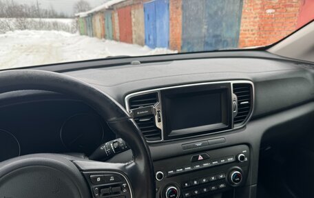 KIA Sportage IV рестайлинг, 2018 год, 1 890 000 рублей, 7 фотография