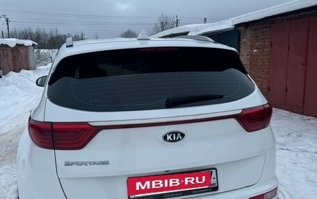 KIA Sportage IV рестайлинг, 2018 год, 1 890 000 рублей, 5 фотография