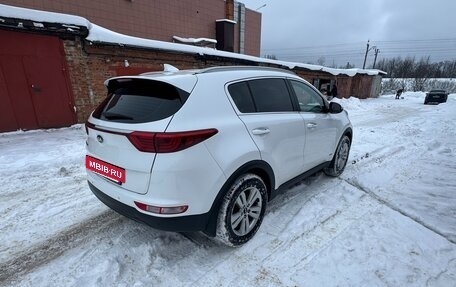 KIA Sportage IV рестайлинг, 2018 год, 1 890 000 рублей, 6 фотография