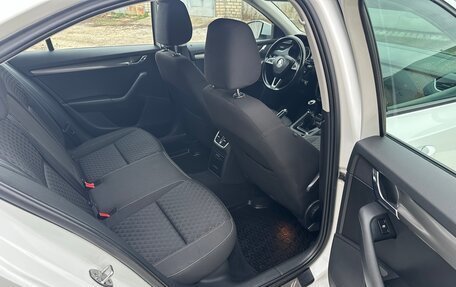 Skoda Octavia, 2017 год, 1 150 000 рублей, 24 фотография