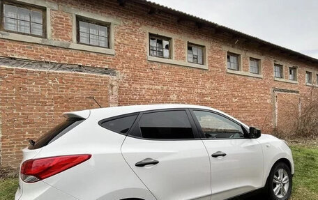 Hyundai ix35 I рестайлинг, 2012 год, 1 100 000 рублей, 5 фотография