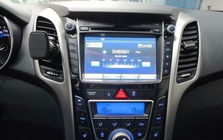 Hyundai i30 II рестайлинг, 2012 год, 890 000 рублей, 11 фотография