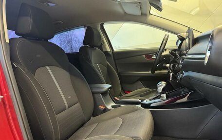 KIA Cerato IV, 2021 год, 2 199 000 рублей, 21 фотография