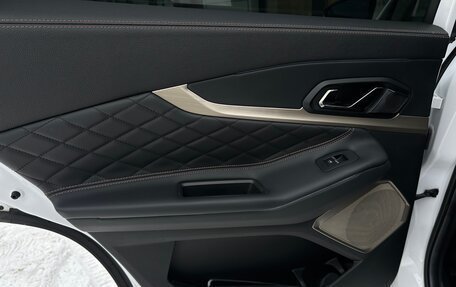 CheryExeed TXL, 2023 год, 2 450 000 рублей, 11 фотография