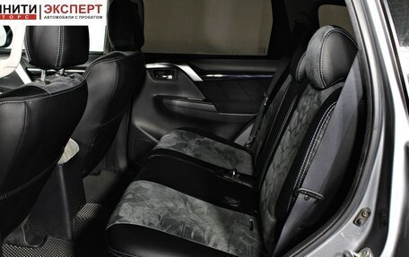 Mitsubishi Pajero Sport III рестайлинг, 2017 год, 2 397 000 рублей, 15 фотография