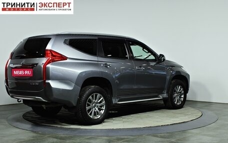 Mitsubishi Pajero Sport III рестайлинг, 2017 год, 2 397 000 рублей, 5 фотография