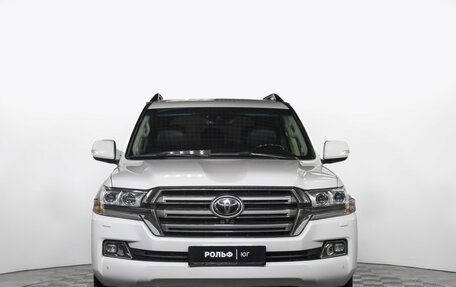 Toyota Land Cruiser 200, 2016 год, 5 195 000 рублей, 2 фотография