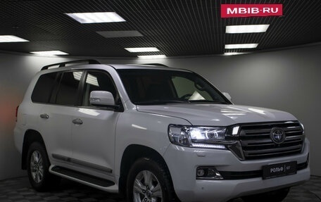 Toyota Land Cruiser 200, 2016 год, 5 195 000 рублей, 22 фотография