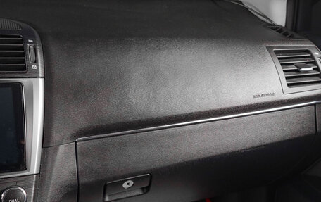 Toyota Avensis III рестайлинг, 2010 год, 1 039 000 рублей, 14 фотография