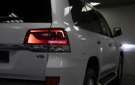 Toyota Land Cruiser 200, 2016 год, 5 195 000 рублей, 26 фотография