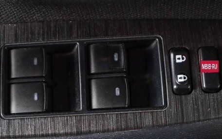 Toyota Avensis III рестайлинг, 2010 год, 1 039 000 рублей, 20 фотография