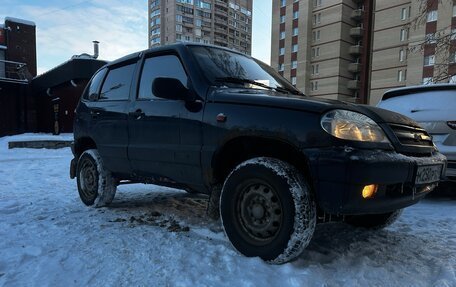 Chevrolet Niva I рестайлинг, 2004 год, 200 000 рублей, 6 фотография