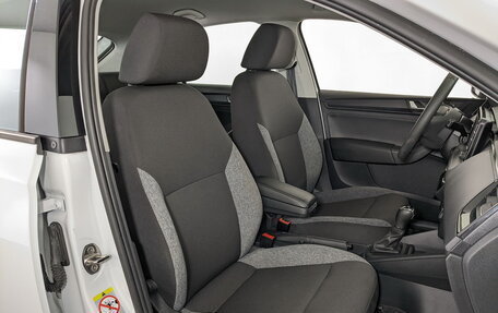 Skoda Rapid II, 2021 год, 1 575 000 рублей, 23 фотография