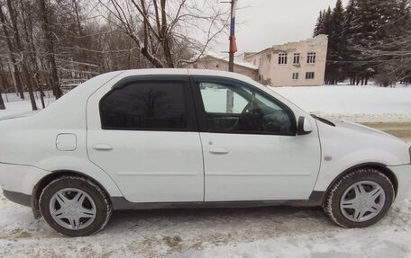Renault Logan I, 2013 год, 268 000 рублей, 3 фотография