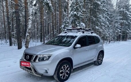 Nissan Terrano III, 2015 год, 870 000 рублей, 1 фотография