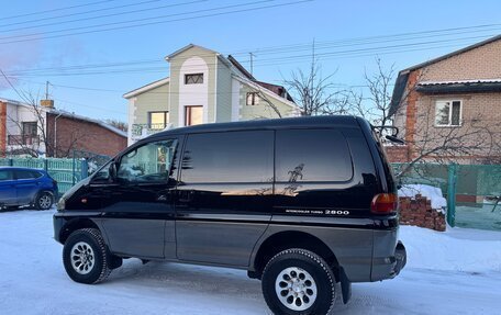 Mitsubishi Delica IV, 1997 год, 970 000 рублей, 6 фотография