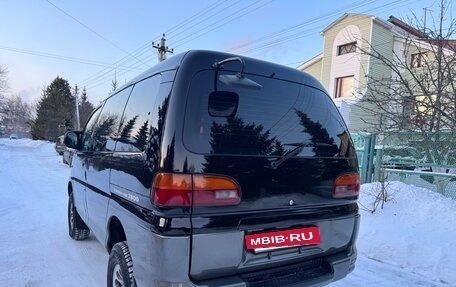 Mitsubishi Delica IV, 1997 год, 970 000 рублей, 5 фотография
