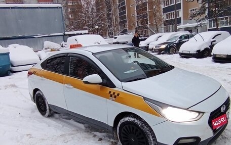 Hyundai Solaris II рестайлинг, 2019 год, 899 999 рублей, 8 фотография