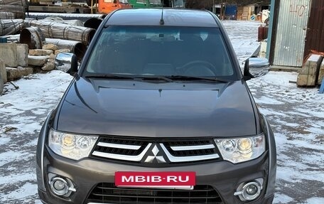 Mitsubishi L200 IV рестайлинг, 2013 год, 1 435 000 рублей, 8 фотография