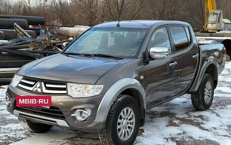 Mitsubishi L200 IV рестайлинг, 2013 год, 1 435 000 рублей, 7 фотография