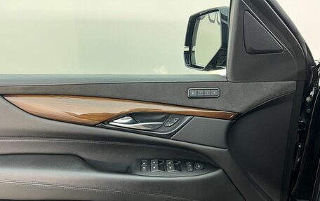 Cadillac Escalade IV, 2020 год, 5 995 000 рублей, 19 фотография