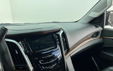 Cadillac Escalade IV, 2020 год, 5 995 000 рублей, 18 фотография