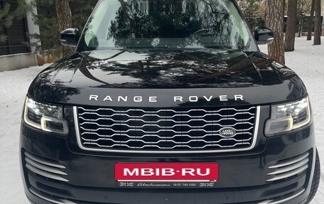 Land Rover Range Rover IV рестайлинг, 2020 год, 9 750 000 рублей, 4 фотография