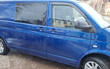 Volkswagen Transporter T5 рестайлинг, 2010 год, 1 450 000 рублей, 2 фотография
