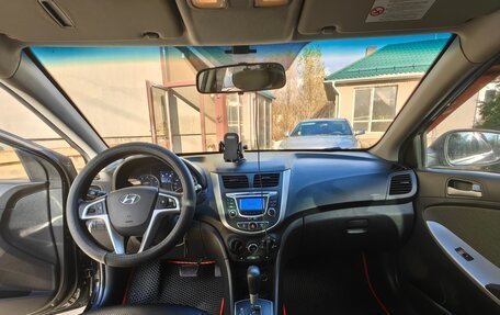 Hyundai Solaris II рестайлинг, 2013 год, 649 000 рублей, 5 фотография