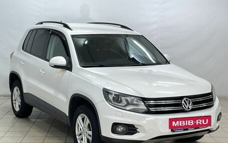 Volkswagen Tiguan I, 2013 год, 1 580 000 рублей, 2 фотография