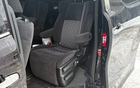 Toyota Vellfire II, 2015 год, 2 600 000 рублей, 22 фотография