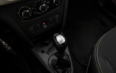 Renault Logan II, 2021 год, 1 327 000 рублей, 13 фотография