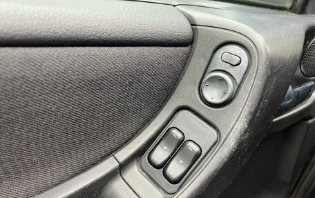 Opel Zafira A рестайлинг, 2005 год, 469 000 рублей, 10 фотография