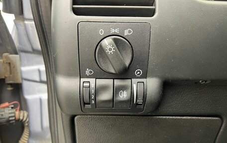 Opel Zafira A рестайлинг, 2005 год, 469 000 рублей, 11 фотография